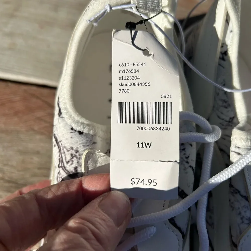 LIVI Dream Cloud Jogger Black & White Ink Blot Sneakers Lane Bryant NWT 11W